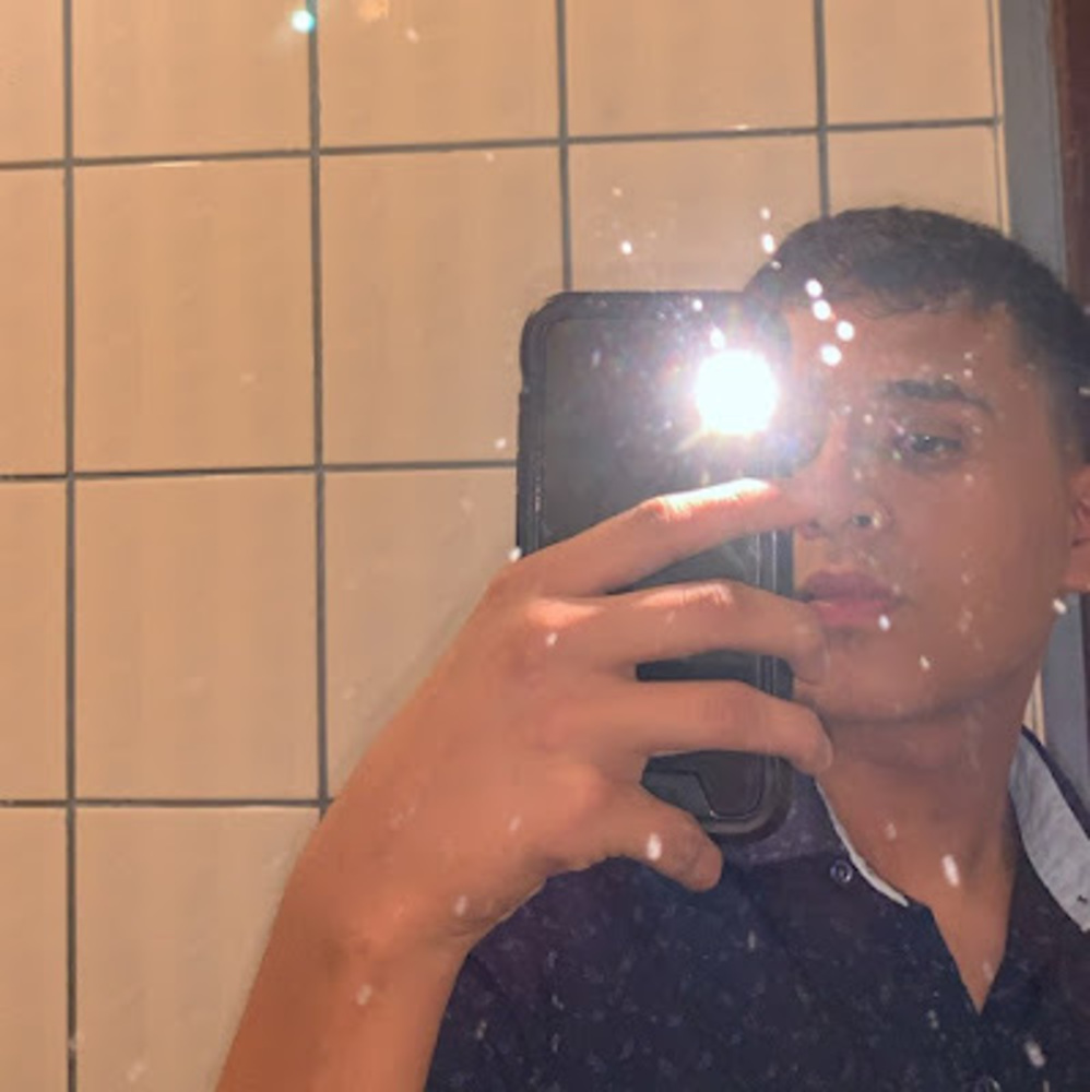 Meet your Posher, Daniel